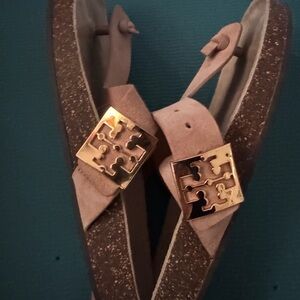 Tory Burch rose Sandals with Gold Logo
